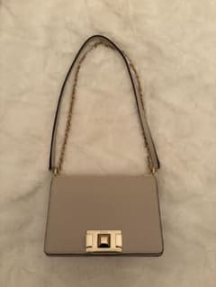 FURLA チェーンバッグベージュのサムネイル