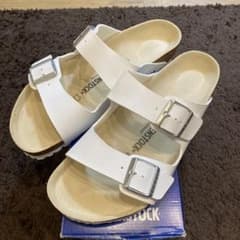 胡太郎さん専用　BIRKENSTOCK ホワイト サンダル 43のサムネイル