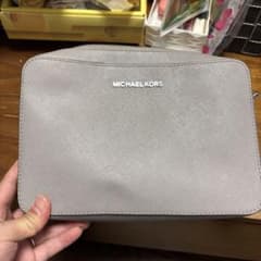 MICHAEL KORS ショルダーバッグ グレーのサムネイル