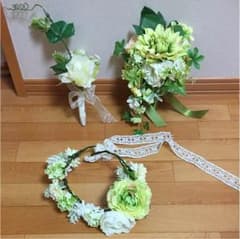 ブーケ ブートニア 花冠 セット 送料込みに変更しました！のサムネイル