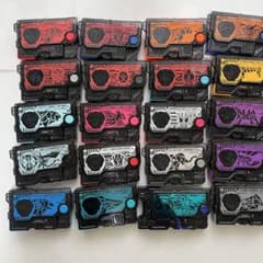 仮面ライダーゼロワンプログライズキー　ゼロツープログライズキーのサムネイル