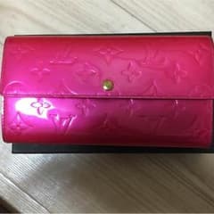 値下げ☆ルイヴィトン  ヴェルニ ピンク 長財布 送料込のサムネイル