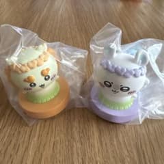 ちいかわ ふりふりヘッドフィギュア 2種セット シーサー モモンガのサムネイル