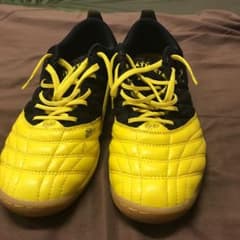 アスレタ フットサルシューズのサムネイル