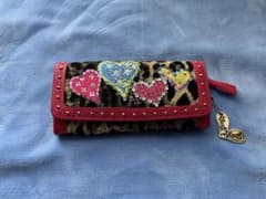 Think Bee! シンクビー　レオパード柄 ハート刺繍 長財布のサムネイル