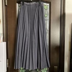 『UR TECH』スウェードタッチプリーツスカート