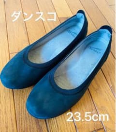 【Sanaさん専用】dansko ブラック バレエシューズのサムネイル
