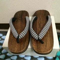 千鳥鼻緒下駄のサムネイル