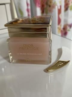 Diorプレステージルバームデマキヤントメイク落としのサムネイル
