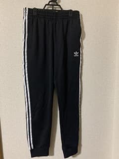 さらにさらに値下げしました！  adidas originals トラックパンツのサムネイル