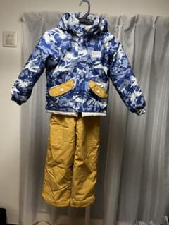 RESEEDA 迷彩柄 子ども用 スキーウェア　サイズ120のサムネイル