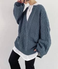 PAGEBOY ページボーイ Web限定 ケーブルvネックプルオーバーのサムネイル
