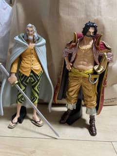 ワンピース フィギュア ゴール・D・ロジャー レイリーのサムネイル