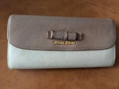MIUMIU　長財布のサムネイル