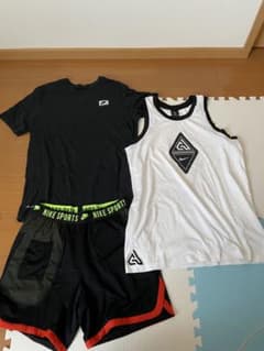 NIKE スポーツウェア 3点セット Tシャツ タンクトップ ショーツのサムネイル