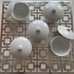 ポーセラーツ　白磁　蓋付湯呑みのサムネイル