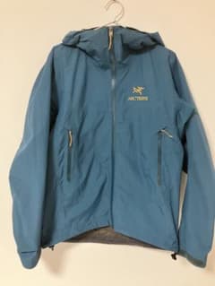 廃盤希少】Arc'teryx アークテリクスbetaSLレギオンブルー 金刺 - メルカリ