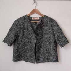 MARNI ノーカラージャケット 半袖 グリーンー系 MARNI ノーカラージャケット 半袖 グリーンー系 - メルカリ