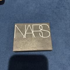 NARS ライトリフレクティングセッティングパウダー プレストのサムネイル