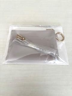 マキアレイベル　ノベルティ　ストラップ付きポーチのサムネイル