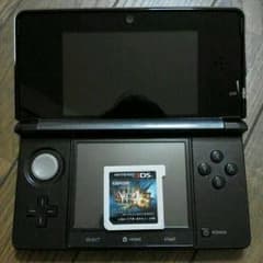 値段交渉OK♪ ニンテンドー3DS 本体 モンハン 充電器付のサムネイル