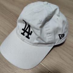 New Era LA ドジャース 9TWENTY キャップ ホワイトのサムネイル