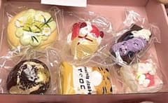 KIKIsquishy 超豪華！未開封セットスイーツスクイーズ6種セットのサムネイル