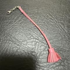 エルメス カルメンチータ 17 ブックマーク タッセル チャーム ピンク系