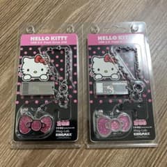 2GB Hello Kitty USB flash drive (2 pieces)