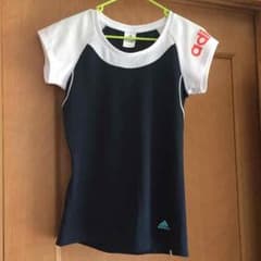 adidas Tシャツ Sのサムネイル