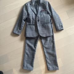 子供スーツのサムネイル