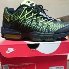 saya様専用NIKE AIRMAX95 ULTRAJCRDのサムネイル
