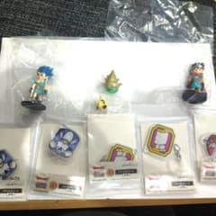 ト*マ様 ドラゴンクエスト 一番くじ フィギュア2体とチャーム5個セット