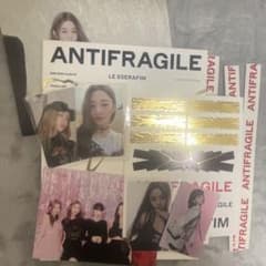 LE SSERAFIM ANTIFRAGILE アルバムのサムネイル