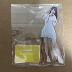 賀喜遥香さん　アクリルスタンドのサムネイル