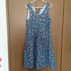 ありんこここここ様専 花柄ワンピースのサムネイル