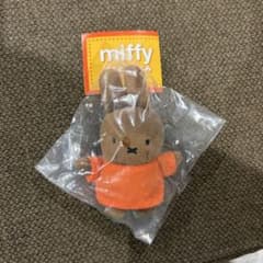 メラニー　プチぬいぐるみ　カプセルトイのサムネイル