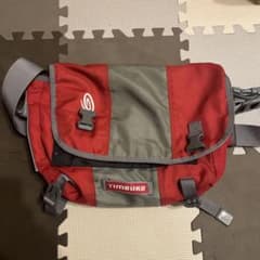 TIMBUK2 レッド メッセンジャーバッグ TIMBUK2 メッセンジャーバッグ グレー×レッド - メルカリ