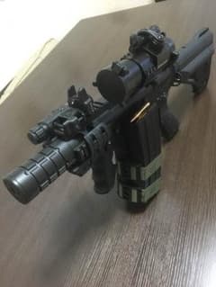 M4 多弾マガジン 自動巻  (o^^o)のサムネイル