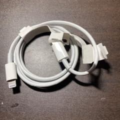 Apple Lightning - USB-C ケーブルのサムネイル