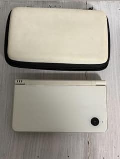 ニンテンドーDS i ホワイト 本体 タッチペンケース付きのサムネイル