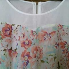 花柄ワンピースです ♡のサムネイル