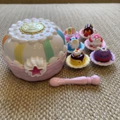 プリキュア　スイーツパクトのサムネイル
