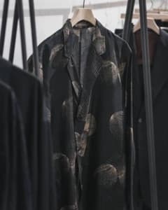 COMOLI 25SS シルクシェルジャケット サイズ2 - メルカリ