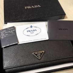 PRADA プラダ 長財布　美品のサムネイル