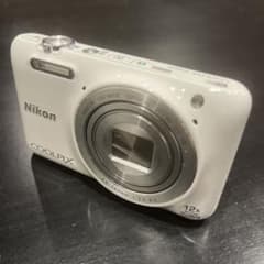 美品　完動品　Nikon COOLPIX S6600 ホワイトのサムネイル