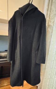 yohji yamamoto フード付き黒ロングコートのサムネイル