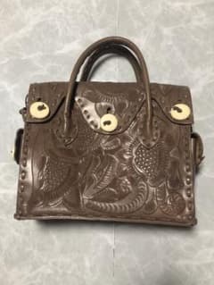 GRACE CONTINENTAL Carving Tribes ブラウンのサムネイル