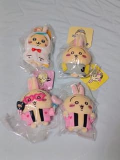 ちいかわ うさぎ マスコット ぬいぐるみ 4個セットのサムネイル