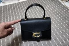 COACH  レザーバック タビー トップハンドル 20   黒 レザー 。のサムネイル